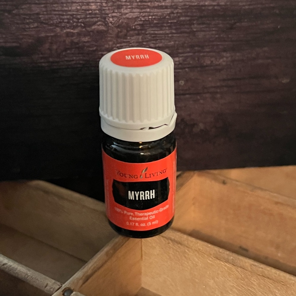 Young Living Myrrh Essential Oil - Red and White